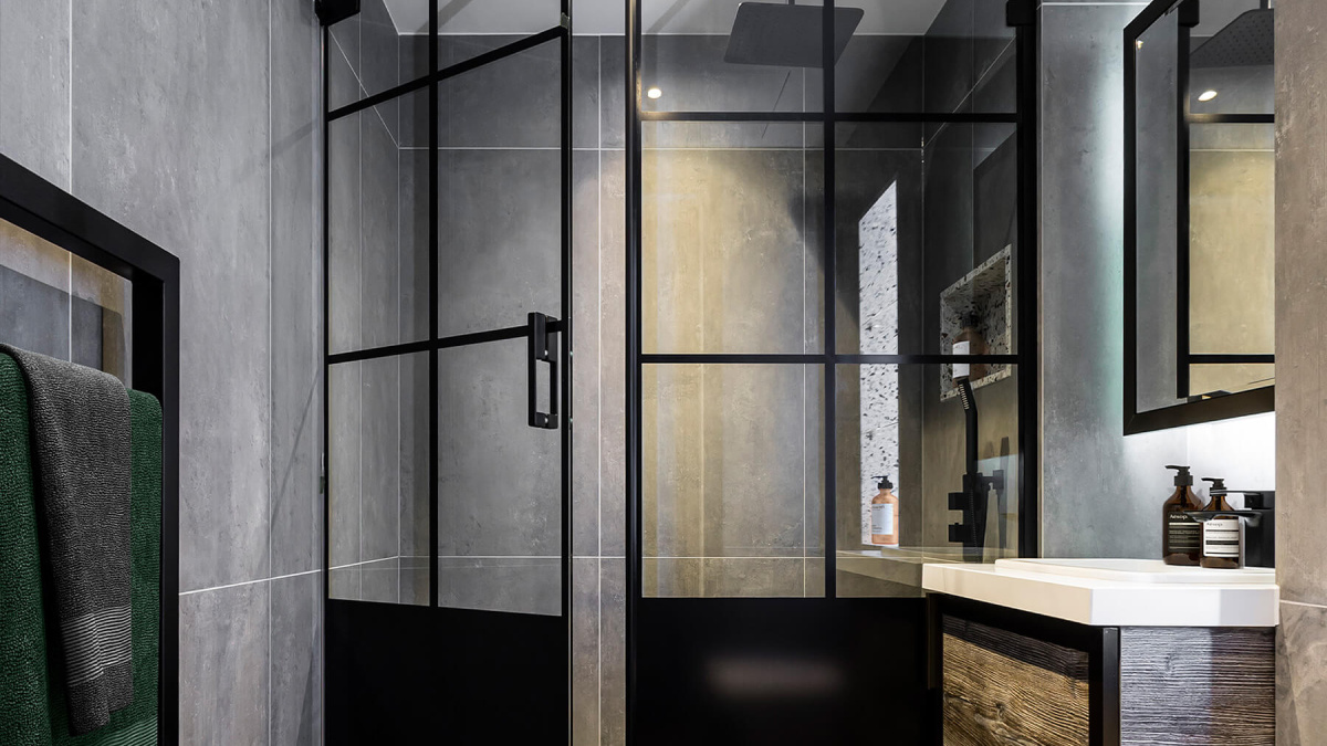 Shower room of a two-bedroom apartment at The Stage, ©Galliard Homes.