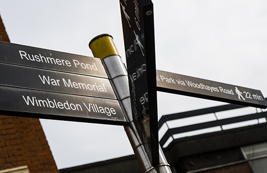 A direction sign in Wimbledon