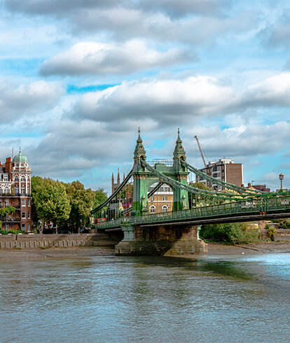 Hammersmith Bridge