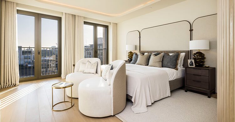 Penthouse living room at TCRW SOHO by Galliard Homes