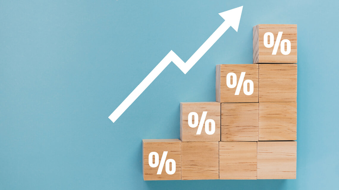 Graphic demonstrating rising interest rates