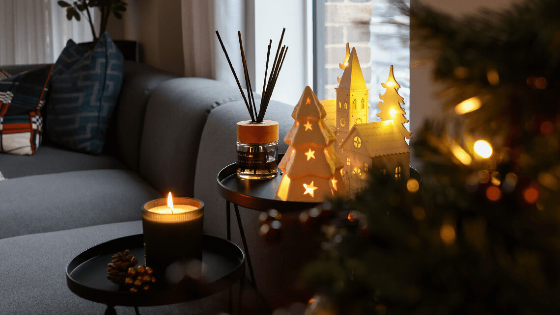 Festive décor inside a Wimbledon Grounds home.