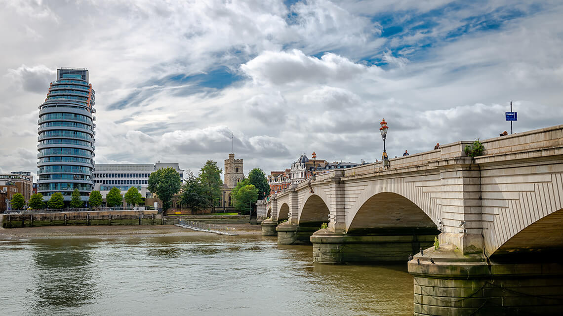 Putney Bridge, Wandsworth.