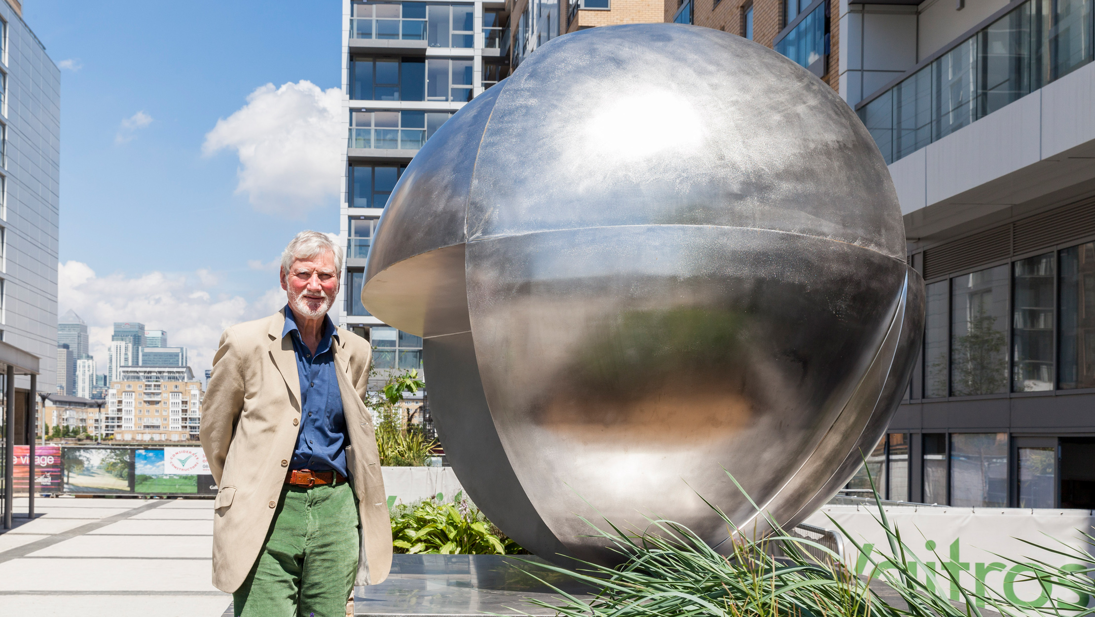 Dick Onian's Sculpture Unveiled at New Capital Quay, Greenwich