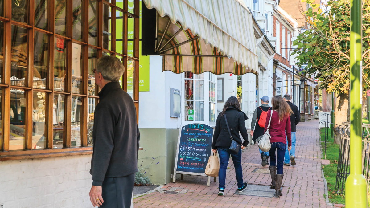 Town centre in Haywards Heath, ©Galliard Homes.