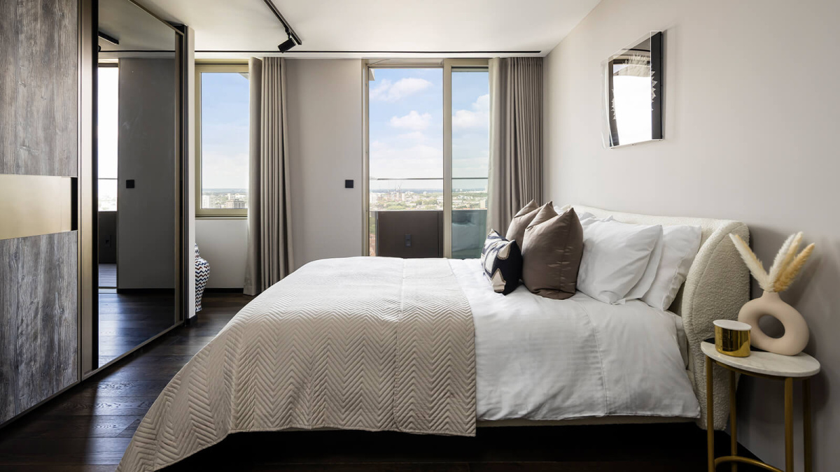 Bedroom at The Stage ©Galliard Homes