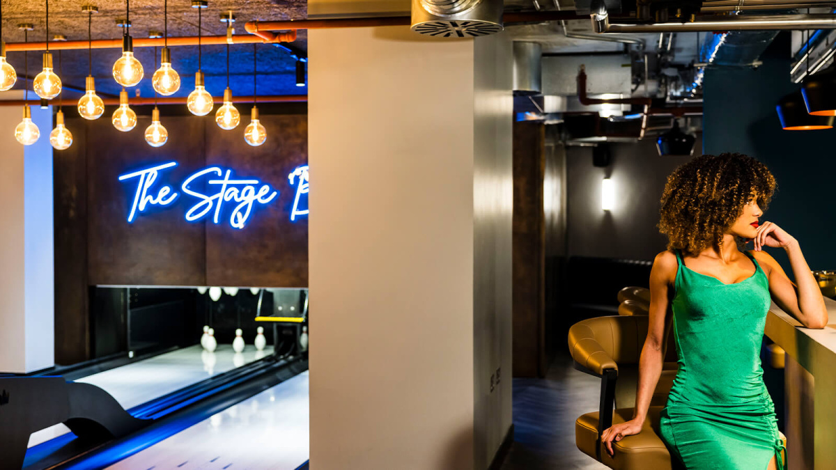 The Stage Bowling, ©Galliard Homes.