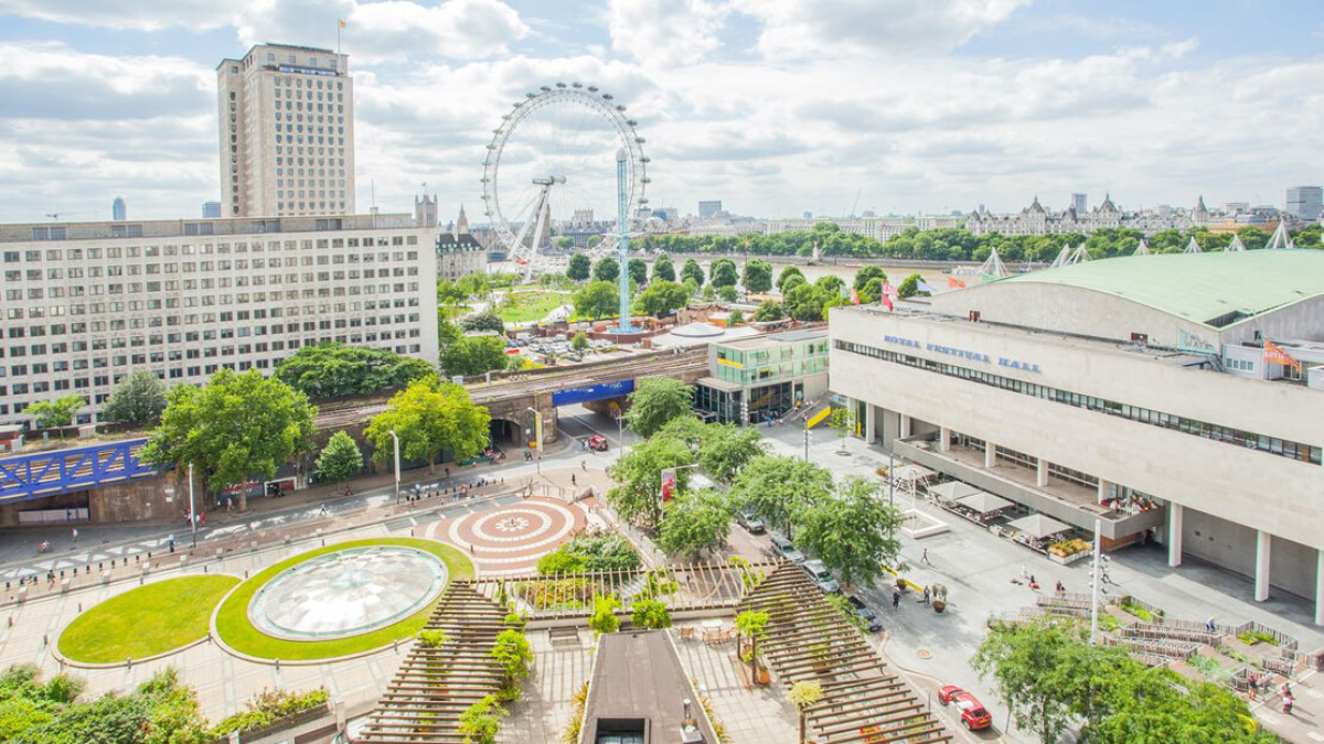 View of South Bank and the London Eye, ©Galliard Homes.