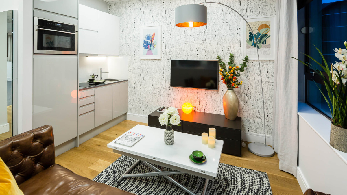 Kitchen and living area at the Carlton House showroom, ©Galliard Homes.