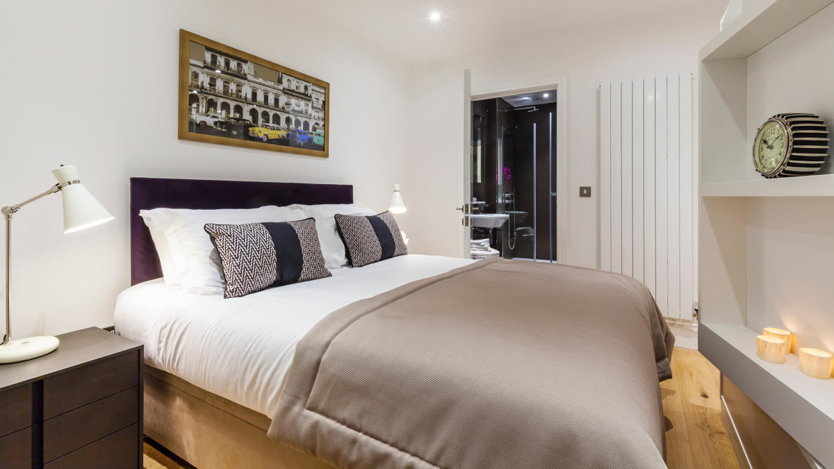 Bedroom area at a Riverdale House studio show apartment, ©Galliard Homes.