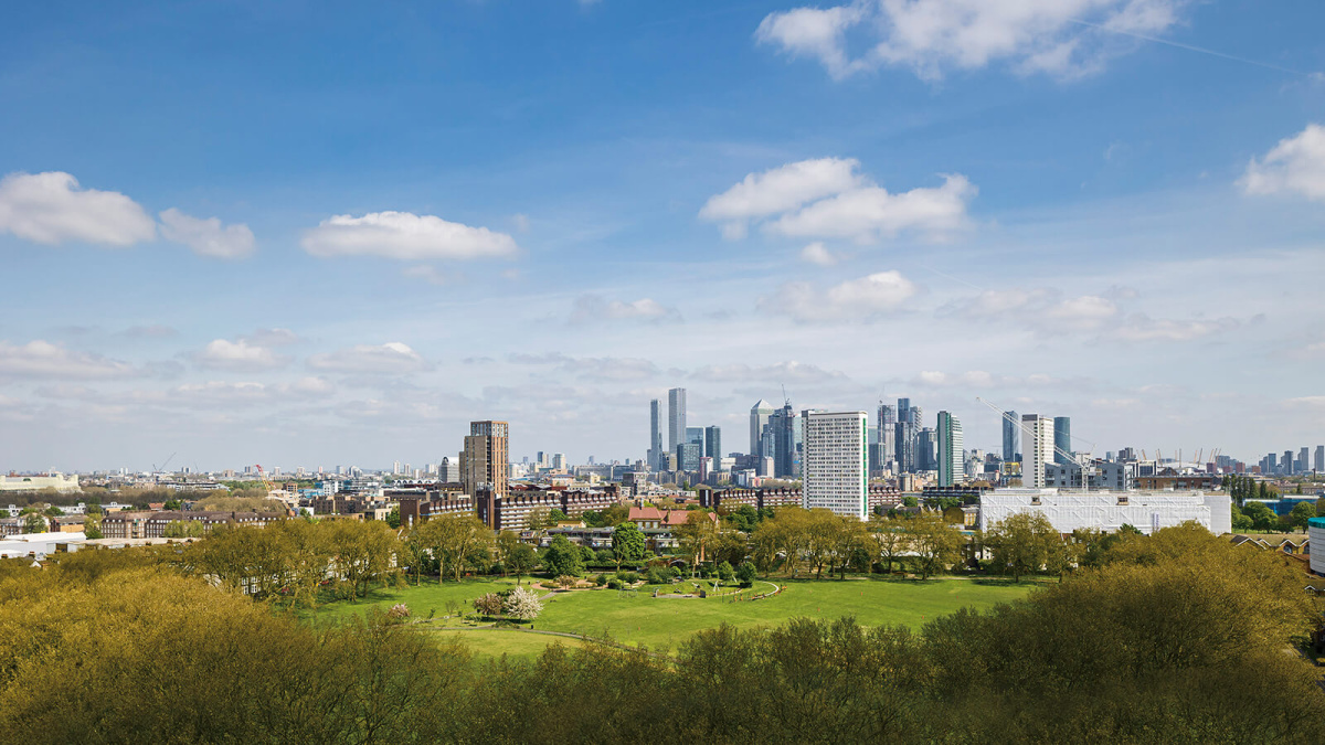View towards Canary Wharf from upper level apartments at Neptune Wharf ©Galliard Homes.