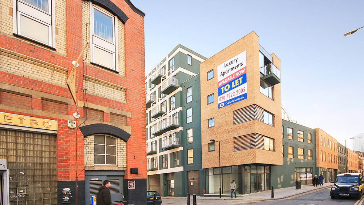 City Point exterior view from Cheshire Street, ©Galliard Homes.