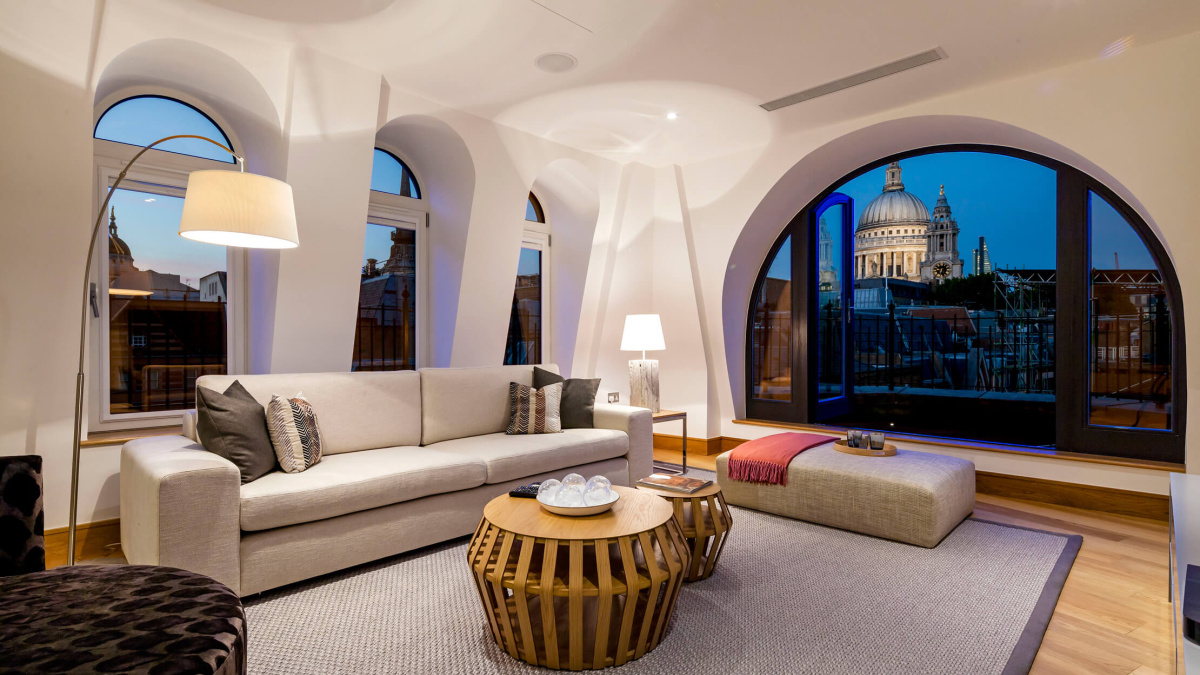 Penthouse apartment with views of St Paul’s Cathedral at Ludgate Broadway, ©Galliard Homes.