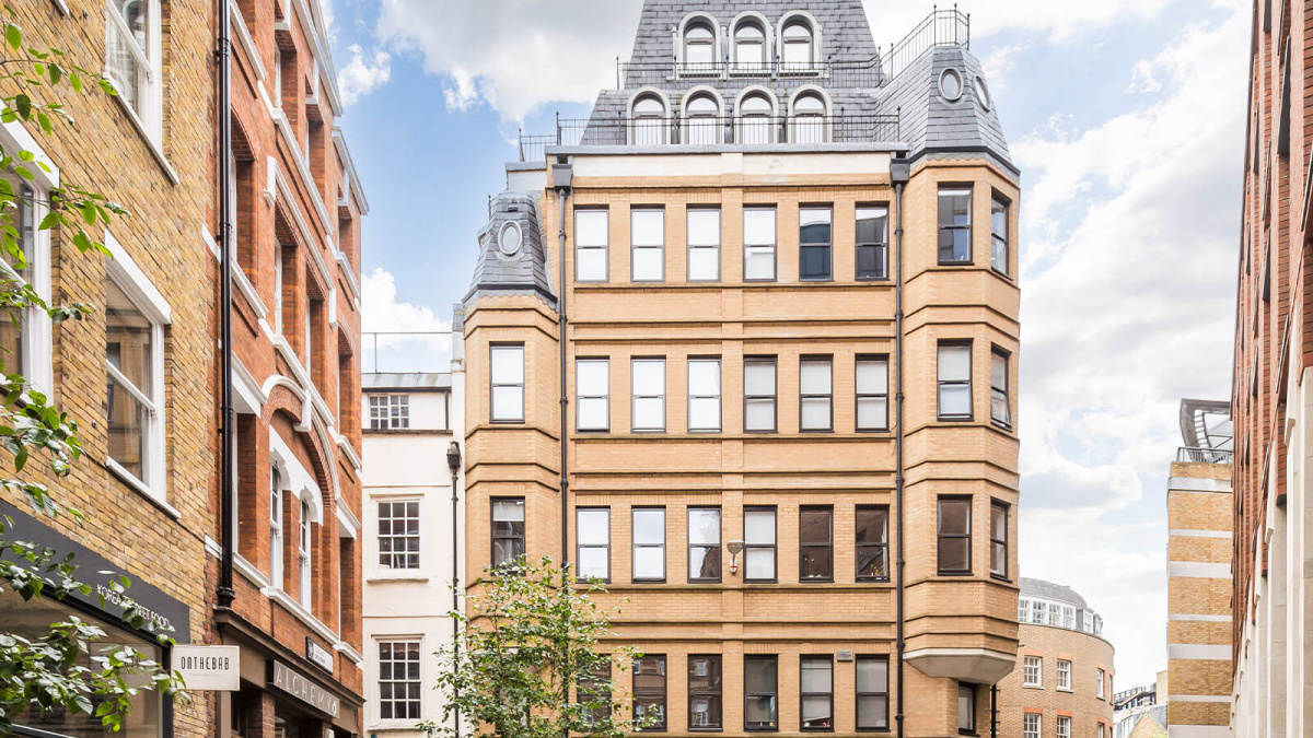 Ludgate Broadway exterior, ©Galliard Homes.