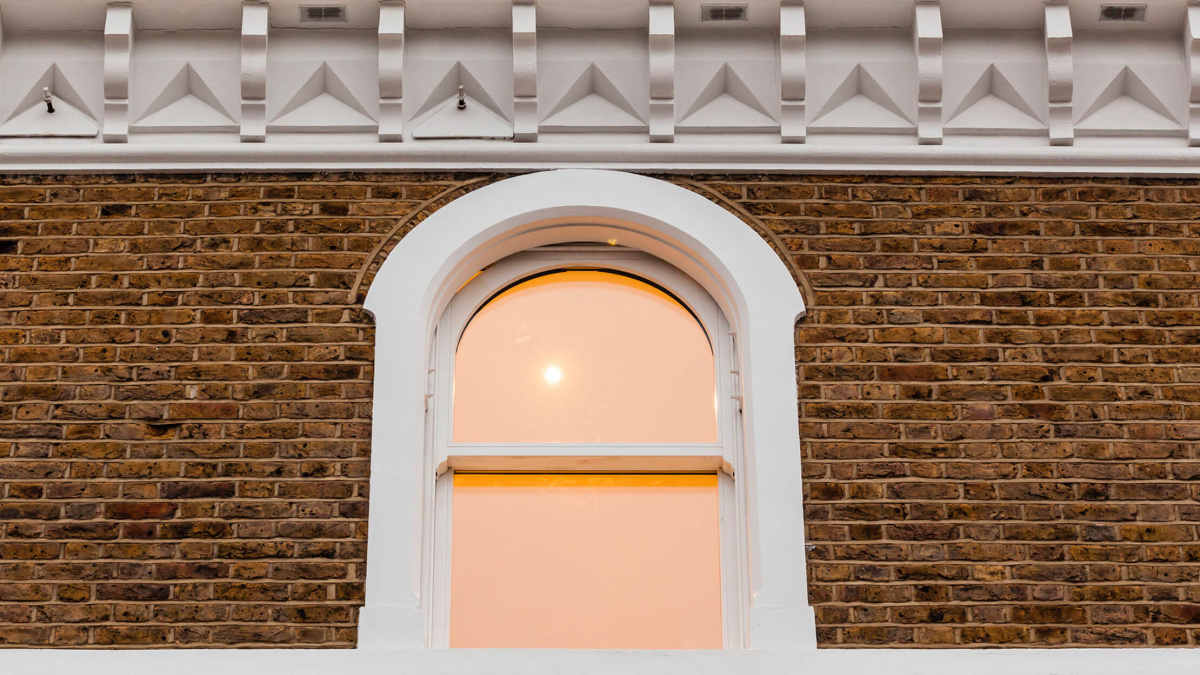 Retained Victorian windows at the Tool Works, ©Galliard Homes.