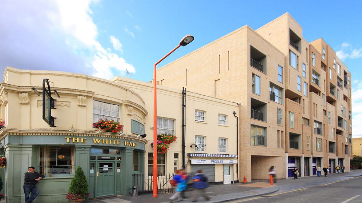 Bear Lane view from Great Suffolk Street, ©Galliard Homes.