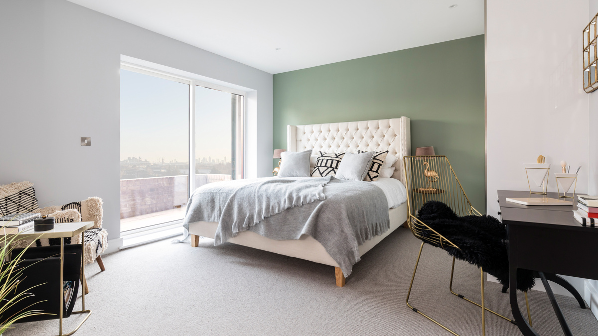 Bedroom in a Church Road show apartment, ©Galliard Homes.
