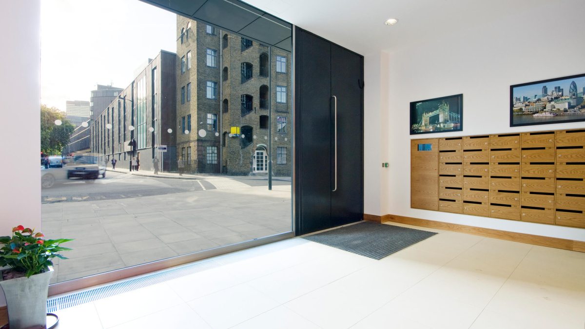 Reception foyer at Unison, ©Galliard Homes.