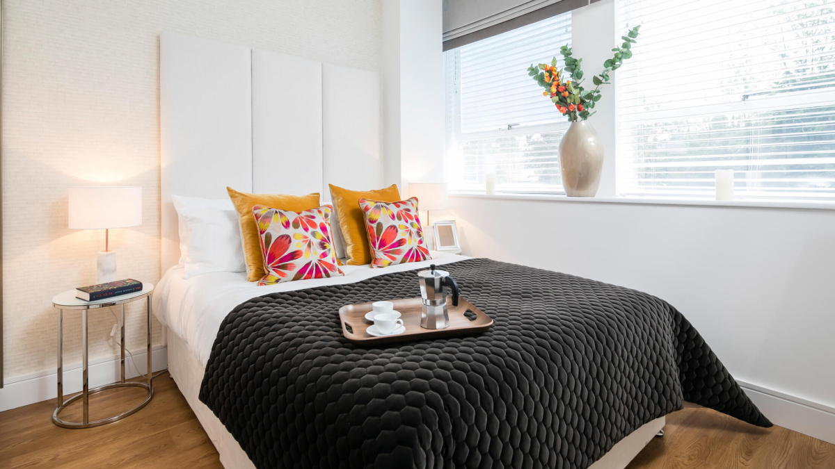 Bedroom area at the Langwood House showroom, ©Galliard Homes.