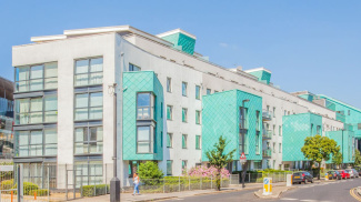 The Drayton Park Apartments exterior, ©Galliard Homes.