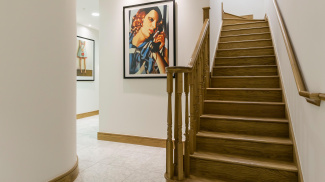 Residents’ entrance hall at St Mary at Hill, ©Galliard Homes.