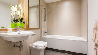 Bathroom at Galliard Homes show apartment, ©Galliard Homes.