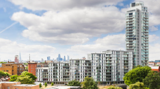 Distillery Crescent exterior, ©Galliard Homes.