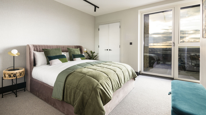Bedroom at a Cityloft apartment, ©Galliard Homes.
