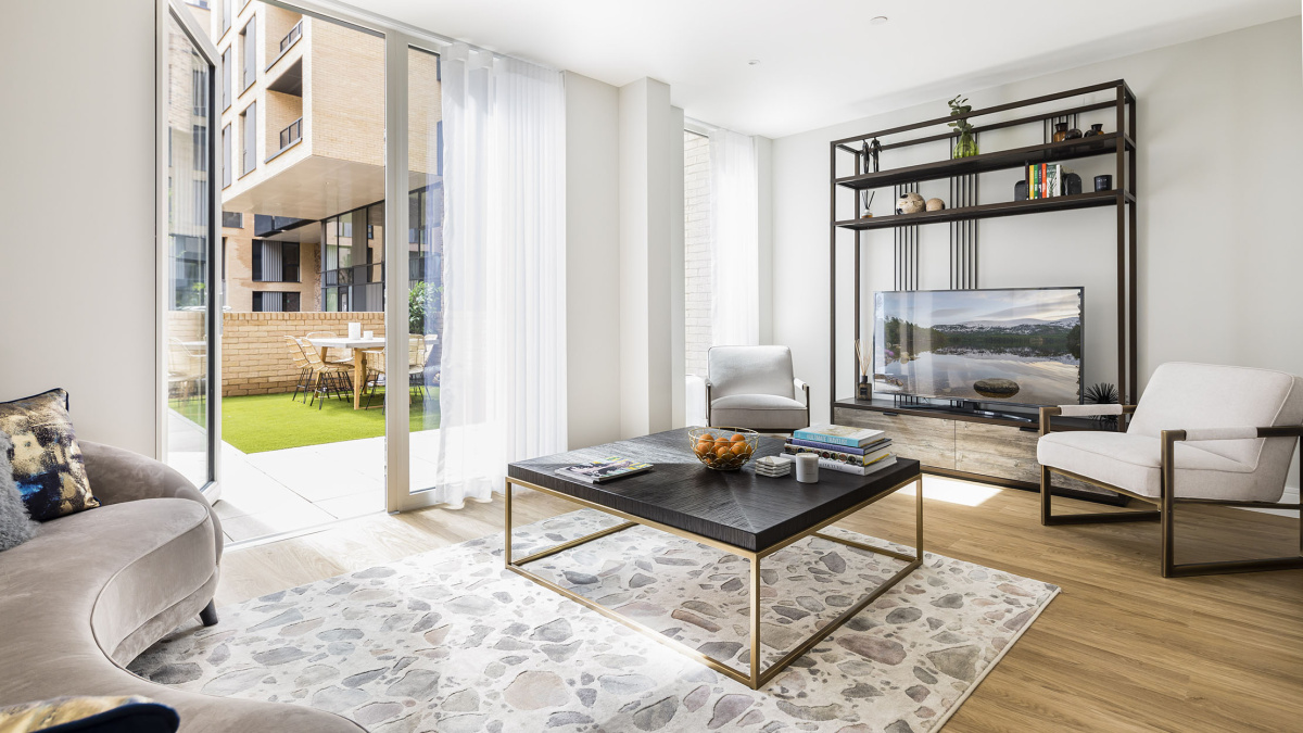 Living area at a Wimbledon Grounds apartment, ©Galliard Homes.