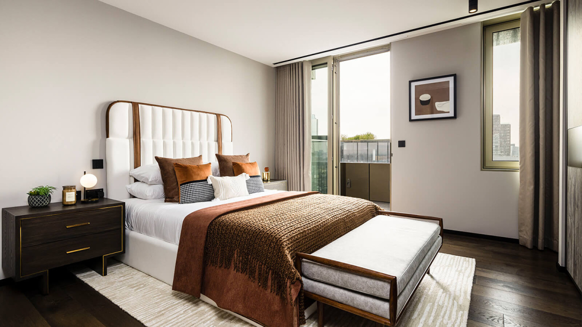 Principal bedroom with balcony at apartment 1911 The Stage, ©Galliard Homes.