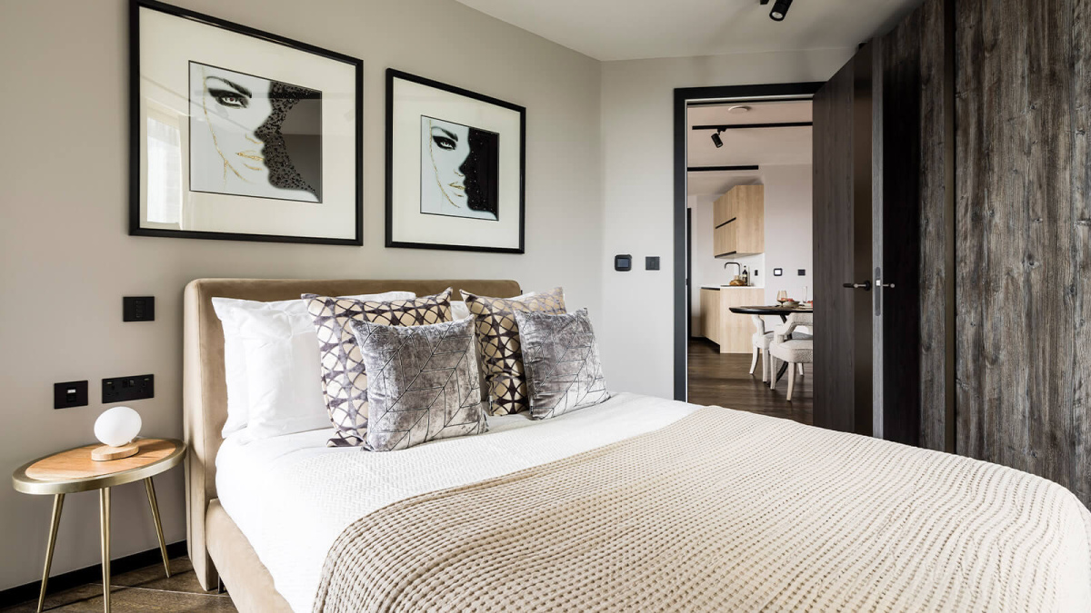 Second bedroom at apartment 1911 The Stage, ©Galliard Homes.