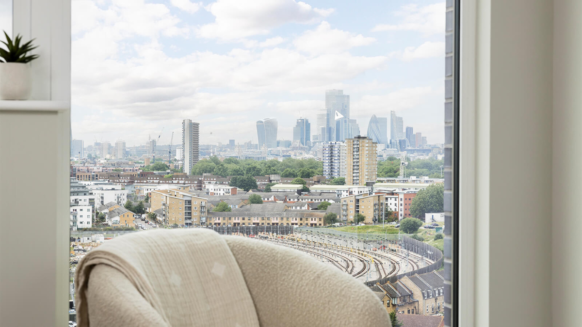 Bedroom view of The City at Neptune Wharf ©Galliard Homes.