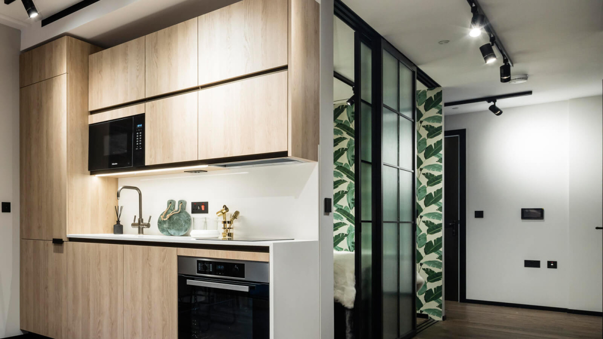 Kitchen of a studio apartment at The Stage, ©Galliard Homes.
