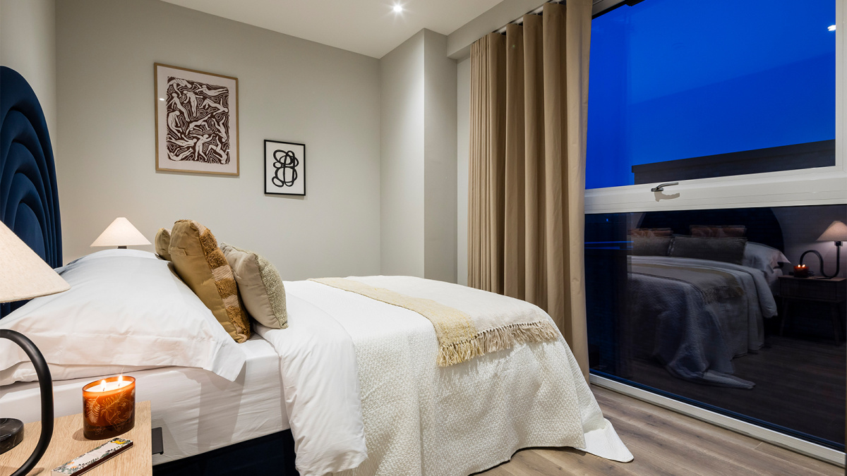 Bedroom at Neptune Wharf ©Galliard Homes.
