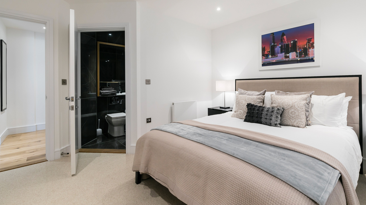 Bedroom at Crescent House, ©Galliard Homes.