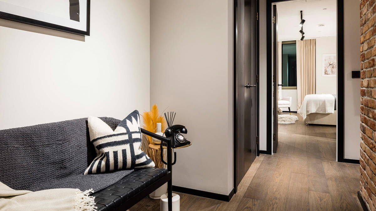 Entrance hallway at a two-bedroom apartment at The Stage, ©Galliard Homes.
