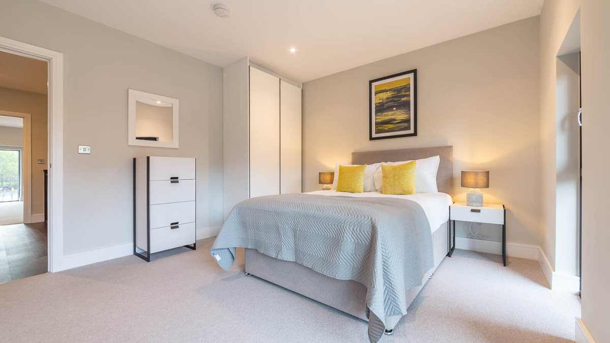 Bedroom at G03 Orchard Wharf ©Galliard Homes.