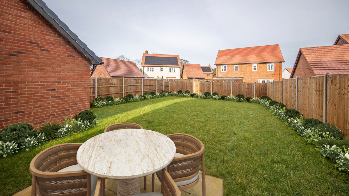 Garden at Barrelmans Point, ©Wavensmere