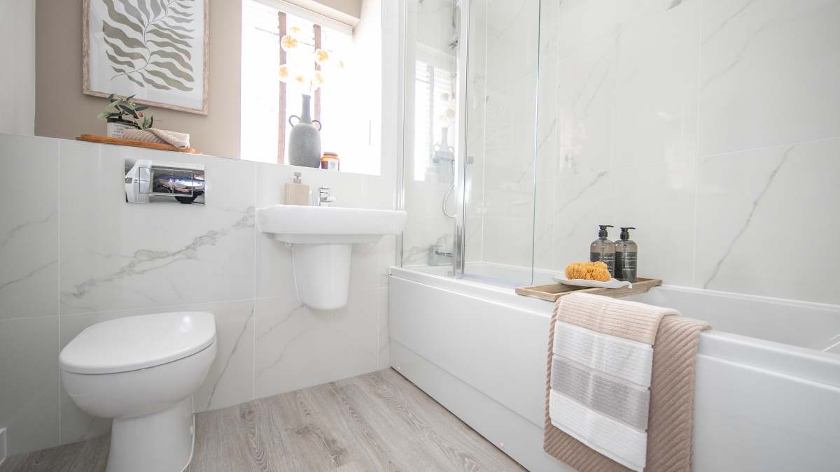 Bathroom at Barrelmans Point, ©Wavensmere