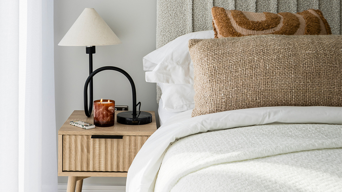 Bedroom 2 at Neptune Wharf ©Galliard Homes.
