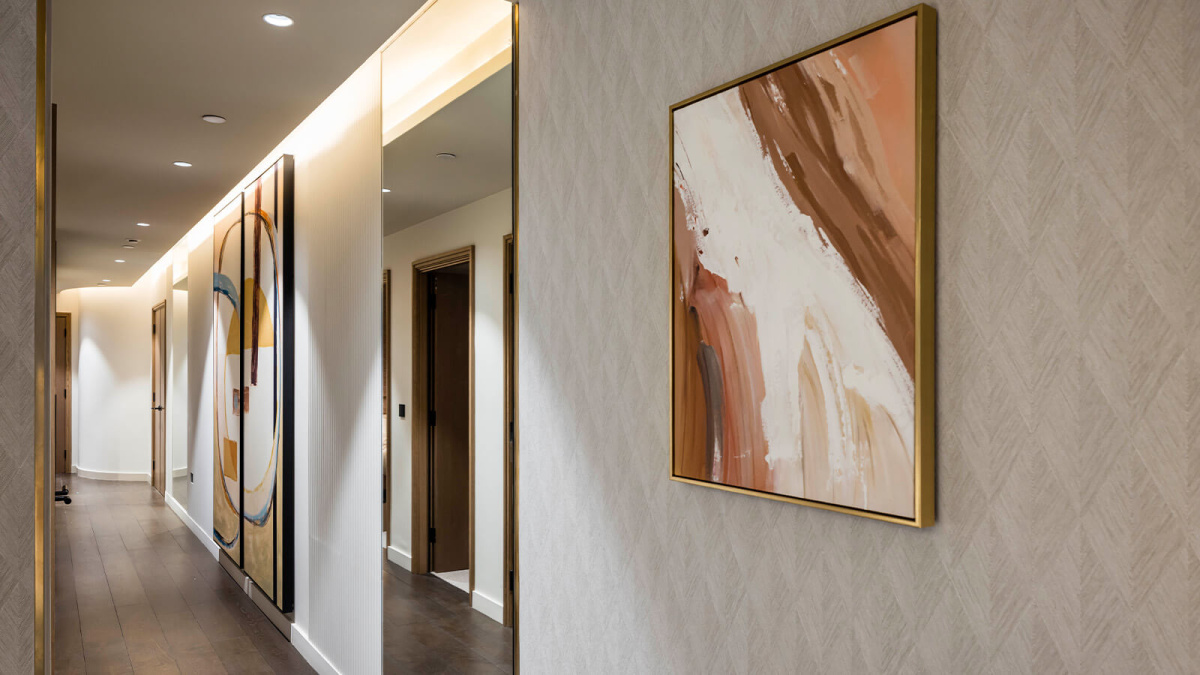 Entrance Hallway at a TCRW SOHO apartment ©Galliard Homes.