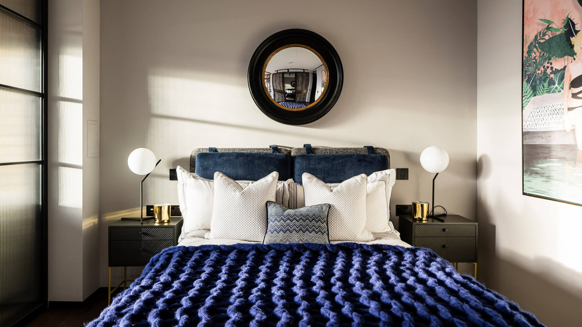 Bedroom at Apartment 1902 The Stage, ©Galliard Homes.
