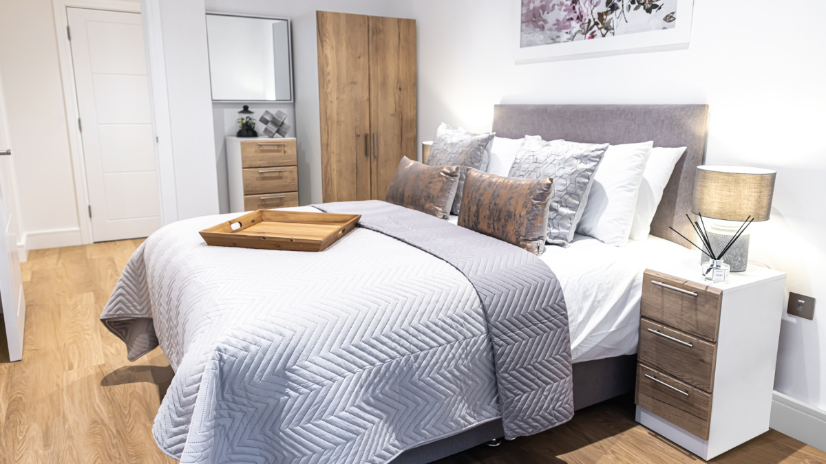Bedroom at the Timber Yard show apartment, ©Galliard Homes.