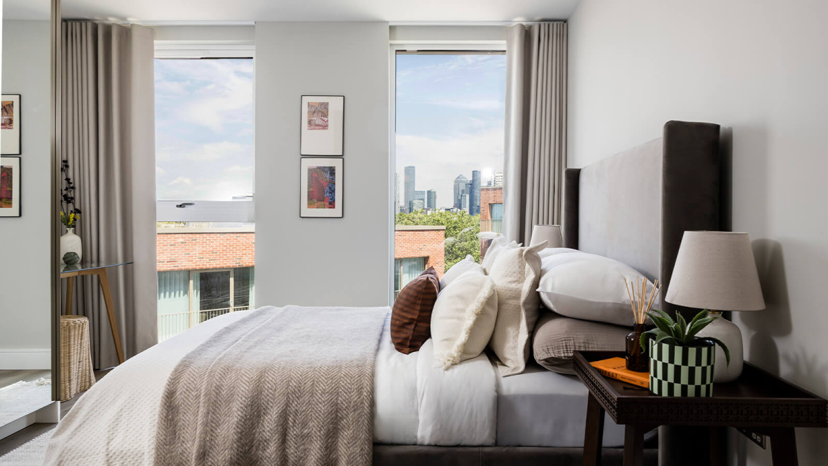 Bedroom at Neptune Wharf ©Galliard Homes. Bedroom at Neptune Wharf ©Galliard Homes.