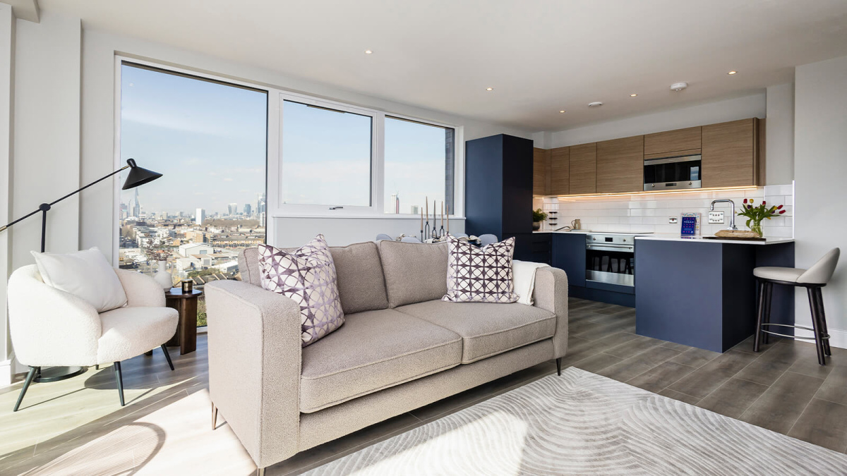 Open-plan living area at Neptune Wharf ©Galliard Homes.