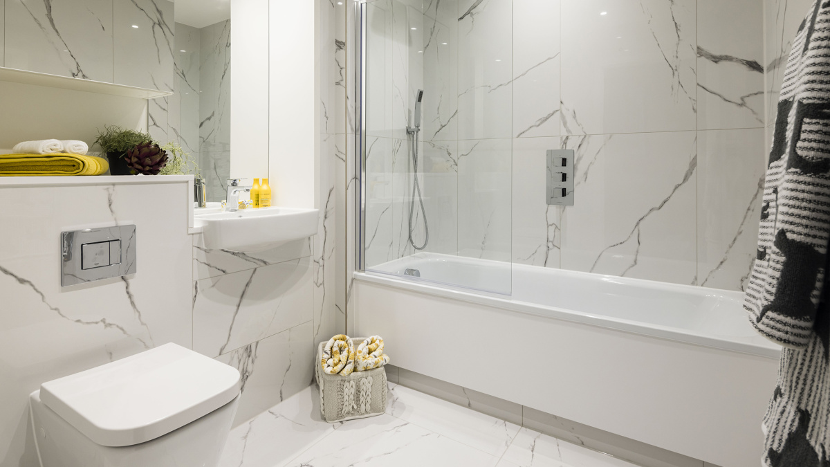 Bathroom at an Orchard Wharf apartment, ©Galliard Homes.