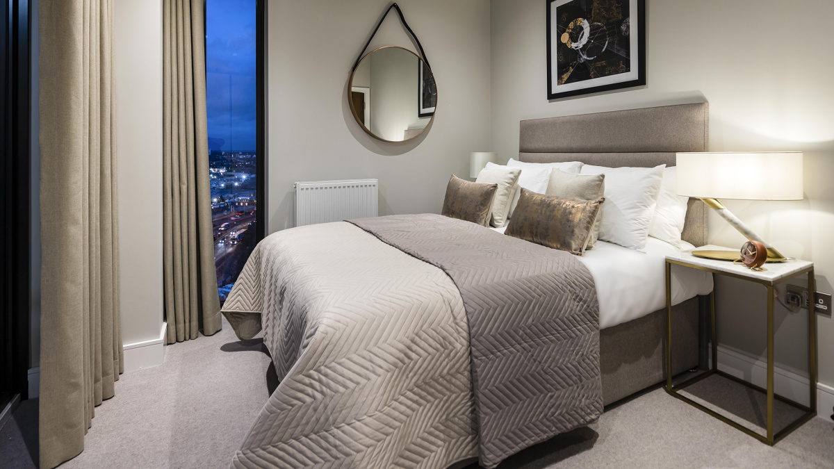 Bathroom at an Orchard Wharf apartment, ©Galliard Homes.