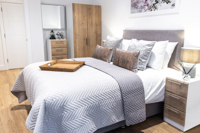 Bedroom at the Timber Yard show apartment, ©Galliard Homes. Bedroom at the Timber Yard show apartment, ©Galliard Homes.