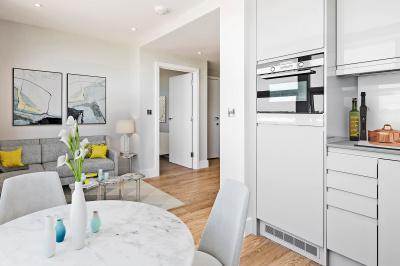 Open-plan kitchen, living and dining area at 502 Rosebery House, computer generated image intended for illustrative purposes only, ©Galliard Homes. Open-plan kitchen, living and dining area at 502 Rosebery House, computer generated image intended for illustrative purposes only, ©Galliard Homes.