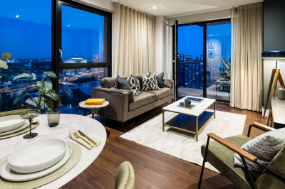 Open-plan kitchen, living and dining area at an Orchard Wharf apartment, ©Galliard Homes. Open-plan kitchen, living and dining area at an Orchard Wharf apartment, ©Galliard Homes.